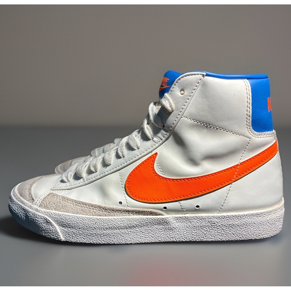 Nike Blazer Mid '77 | Womens SZ 9.5 | Sail Total Orange | Nike NEW YORK KNICKS